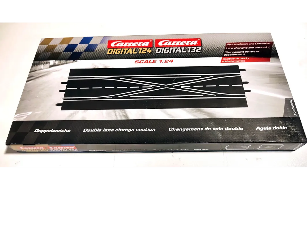Carrera 30347 Double Lane Change Track Section – Digital 132/124