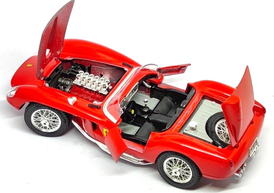 Bburago 1/18 scale Ferrari 250 Testa Rossa 1957- red Italy part #3007