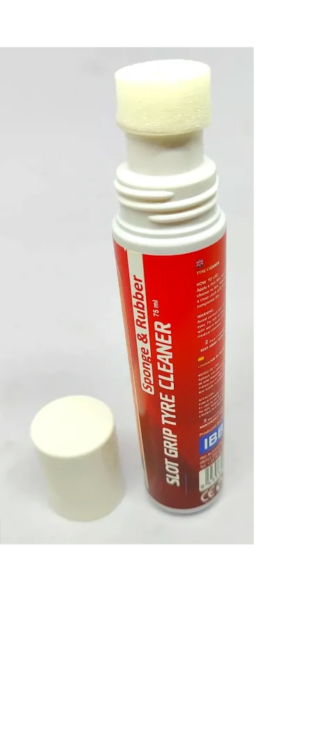 Tire cleaner and traction treatment for Sponge and Rubber. Supergrip by Scaleauto