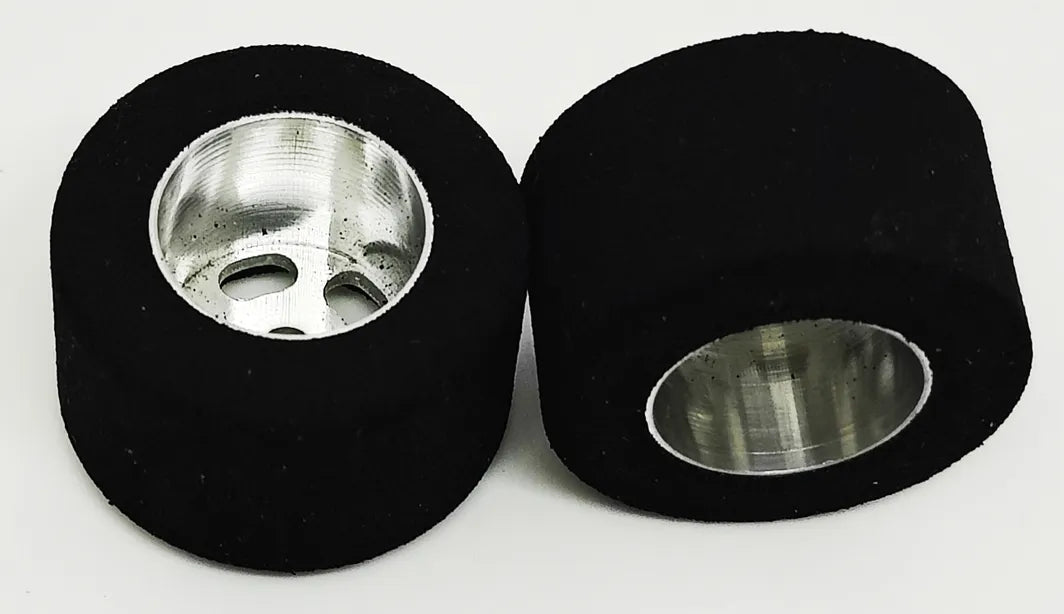H&R Racing HR1208 30 x 16mm (1 1/8) "Foam Rubber Tires and Wheels