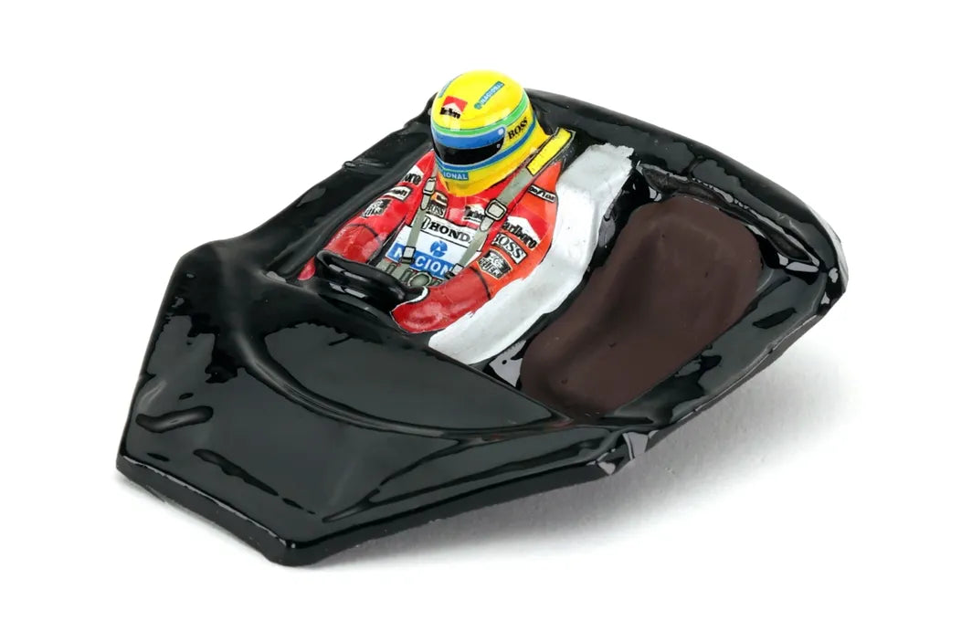 Interior - 1/24 black - Ayrton Senna, driver. Super lightweight detail!