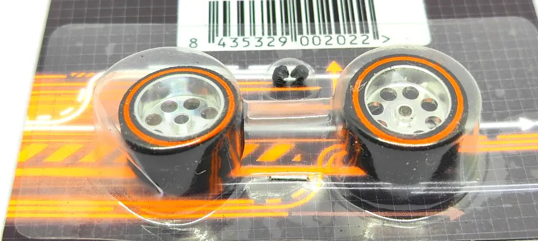 SCALEAUTO SC-2009 ProComp 1/32 Foam Rubber Tires 20.5 x 11mm 3/32" Axle